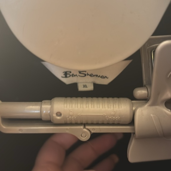 Gently used Ben Sherman zip up - Picture 3 of 6